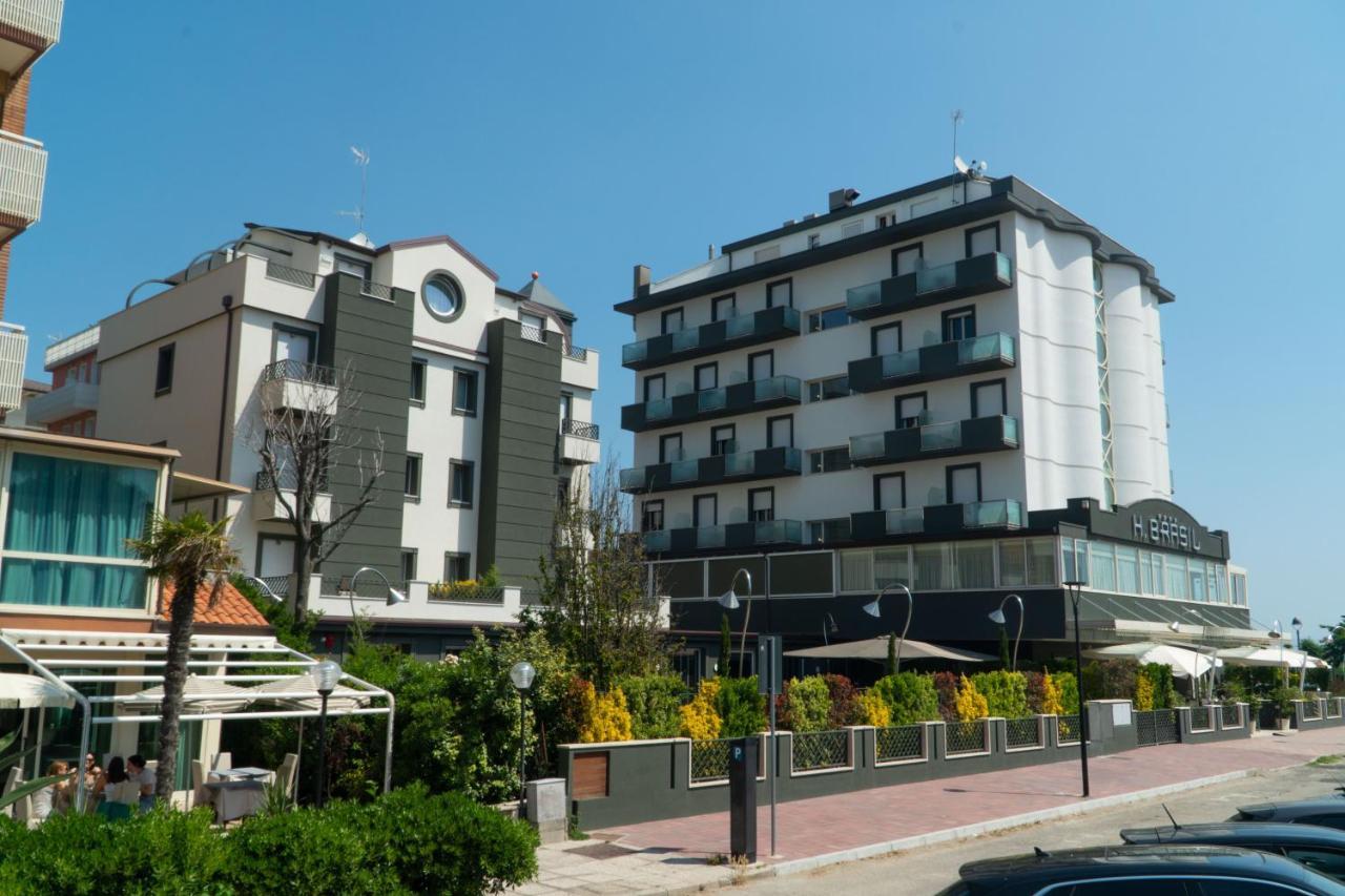 Brasil Seaview Hotel Milano Marittima Exterior photo