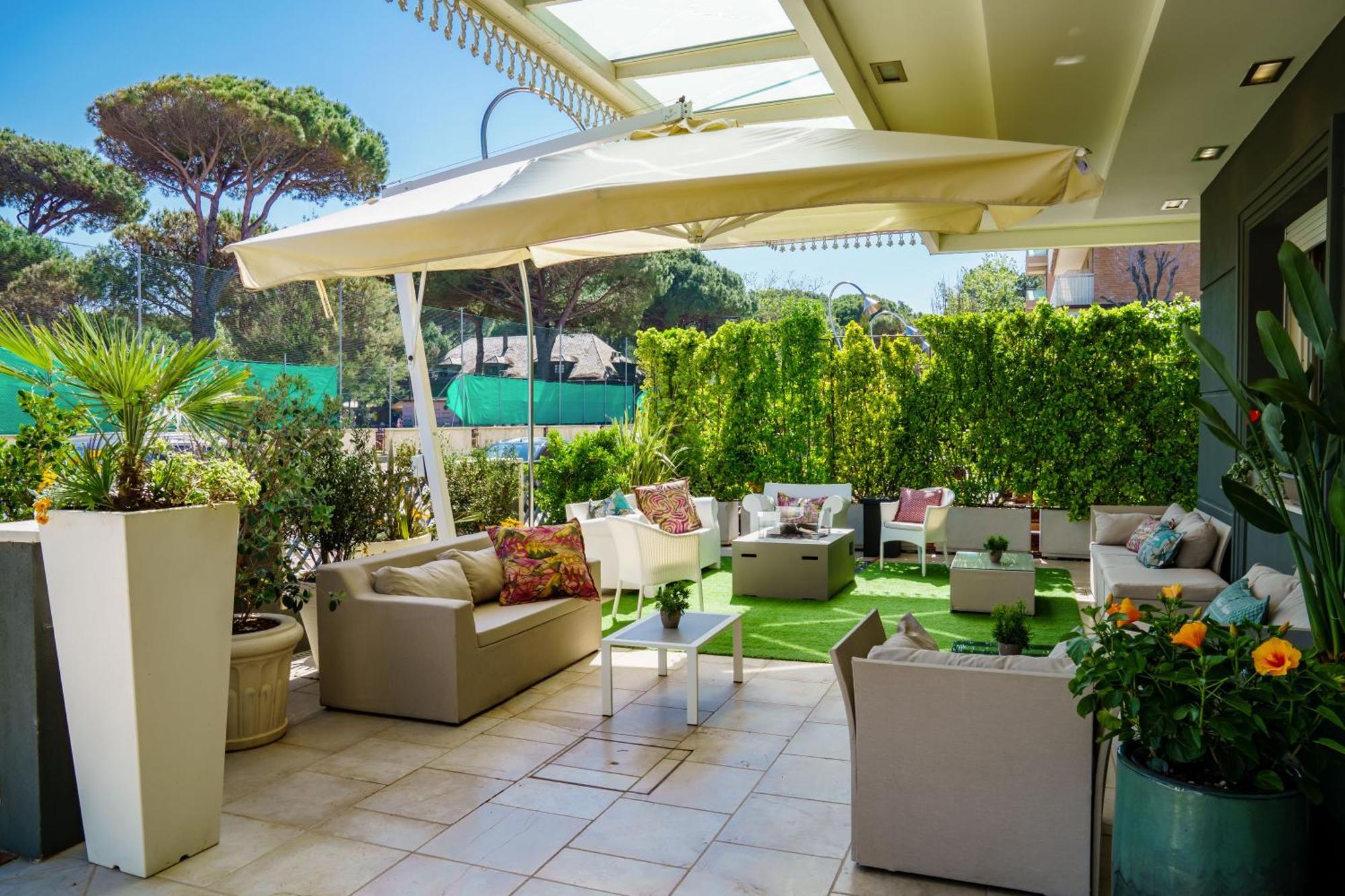 Brasil Seaview Hotel Milano Marittima Exterior photo