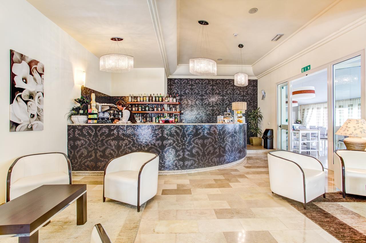 Brasil Seaview Hotel Milano Marittima Exterior photo